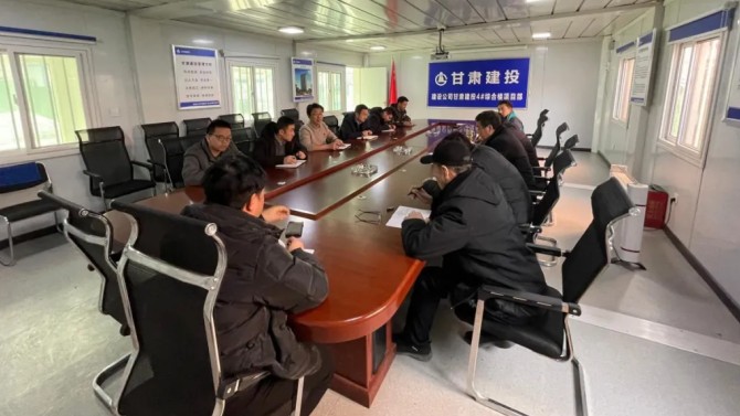 人勤春早復(fù)工忙，奮力沖刺開門紅